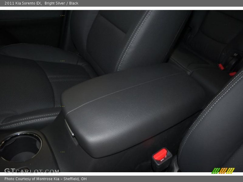 Bright Silver / Black 2011 Kia Sorento EX