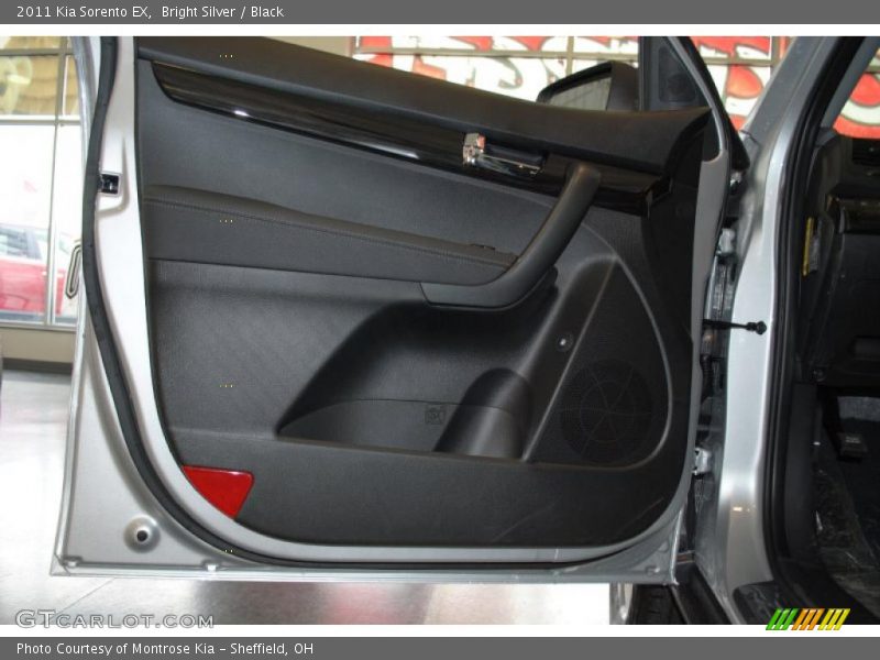 Bright Silver / Black 2011 Kia Sorento EX