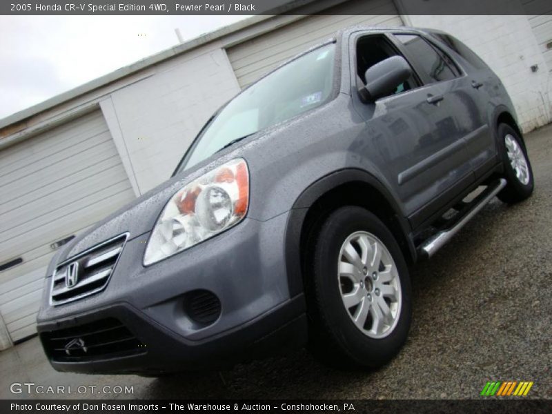 Pewter Pearl / Black 2005 Honda CR-V Special Edition 4WD