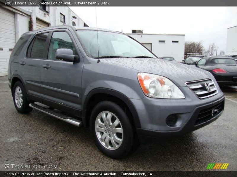 Pewter Pearl / Black 2005 Honda CR-V Special Edition 4WD