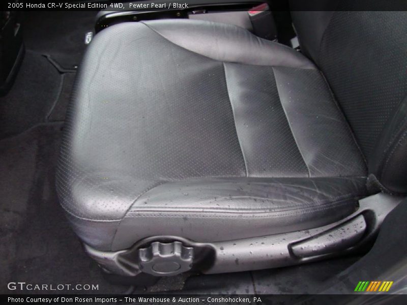 Pewter Pearl / Black 2005 Honda CR-V Special Edition 4WD