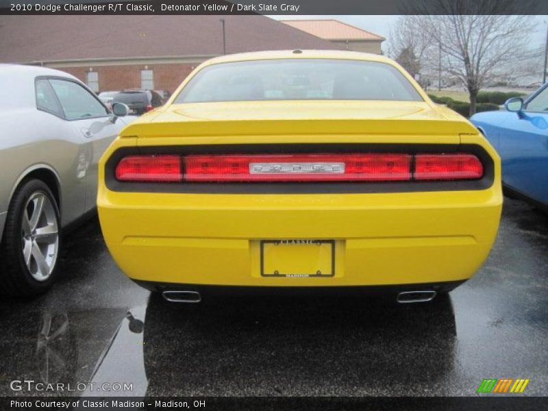 Detonator Yellow / Dark Slate Gray 2010 Dodge Challenger R/T Classic
