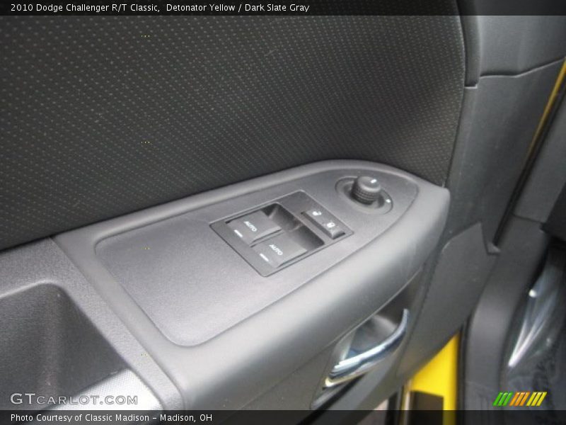 Detonator Yellow / Dark Slate Gray 2010 Dodge Challenger R/T Classic