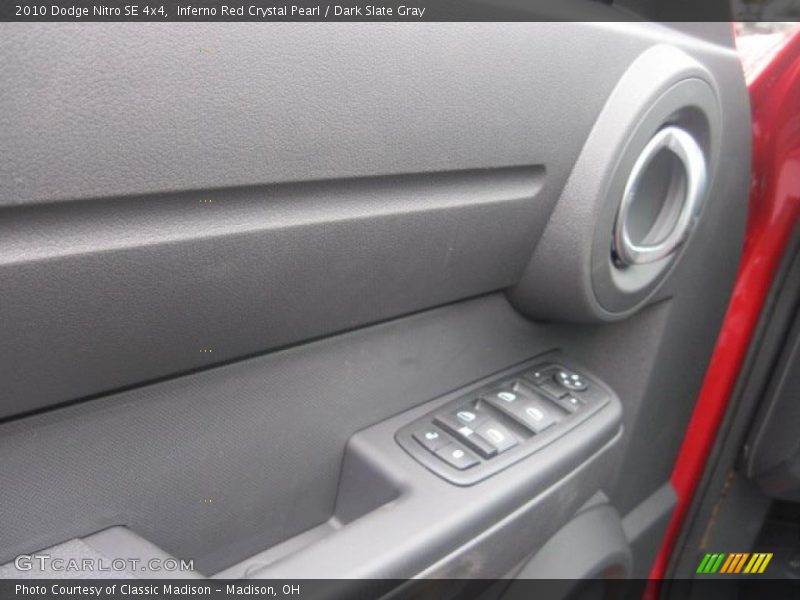 Inferno Red Crystal Pearl / Dark Slate Gray 2010 Dodge Nitro SE 4x4