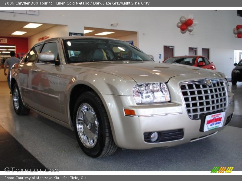 Linen Gold Metallic / Dark Slate Gray/Light Slate Gray 2006 Chrysler 300 Touring