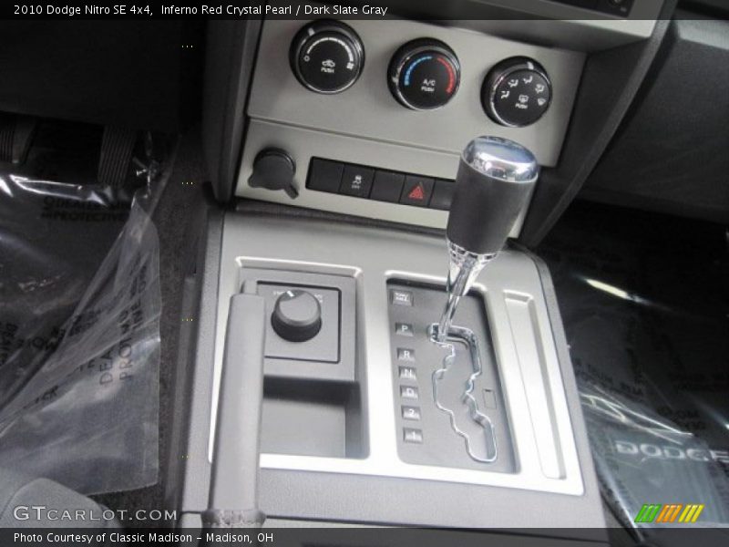 Inferno Red Crystal Pearl / Dark Slate Gray 2010 Dodge Nitro SE 4x4