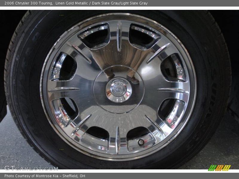 Linen Gold Metallic / Dark Slate Gray/Light Slate Gray 2006 Chrysler 300 Touring