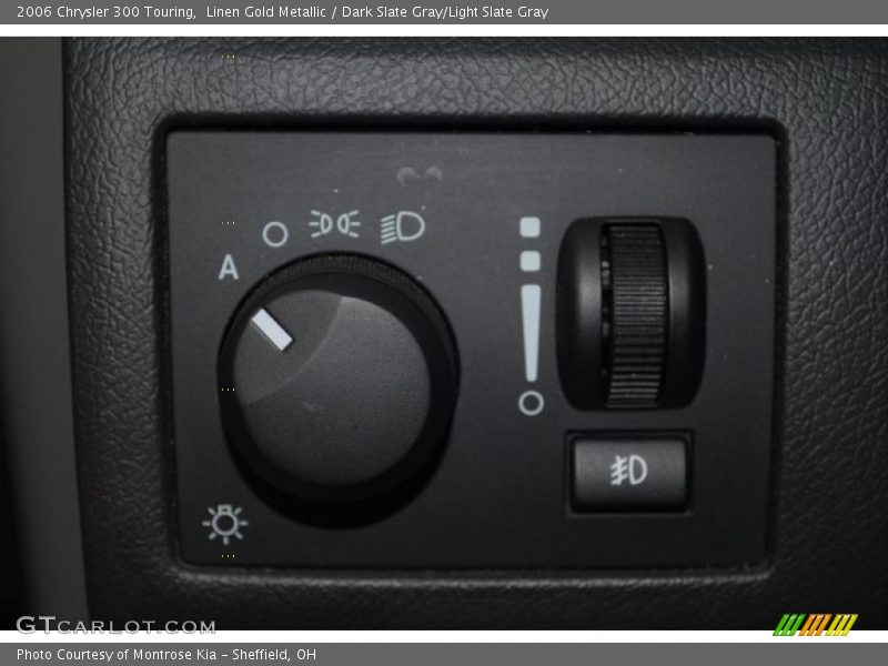 Linen Gold Metallic / Dark Slate Gray/Light Slate Gray 2006 Chrysler 300 Touring