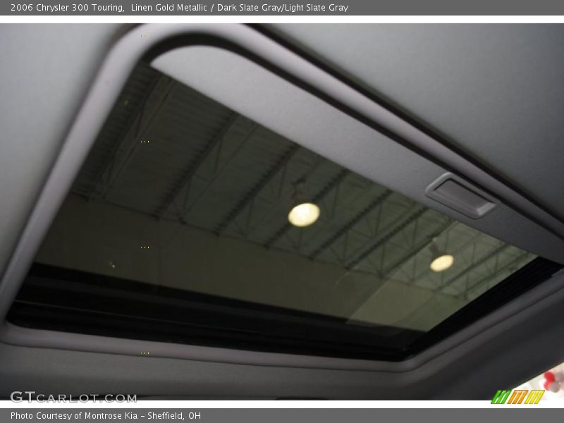 Linen Gold Metallic / Dark Slate Gray/Light Slate Gray 2006 Chrysler 300 Touring