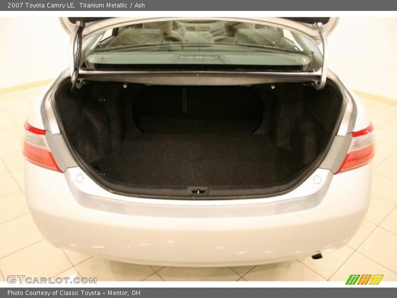 Titanium Metallic / Ash 2007 Toyota Camry LE
