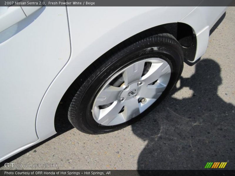 Fresh Powder White / Beige 2007 Nissan Sentra 2.0