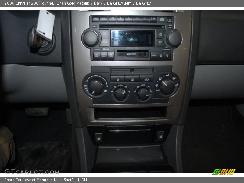 Linen Gold Metallic / Dark Slate Gray/Light Slate Gray 2006 Chrysler 300 Touring