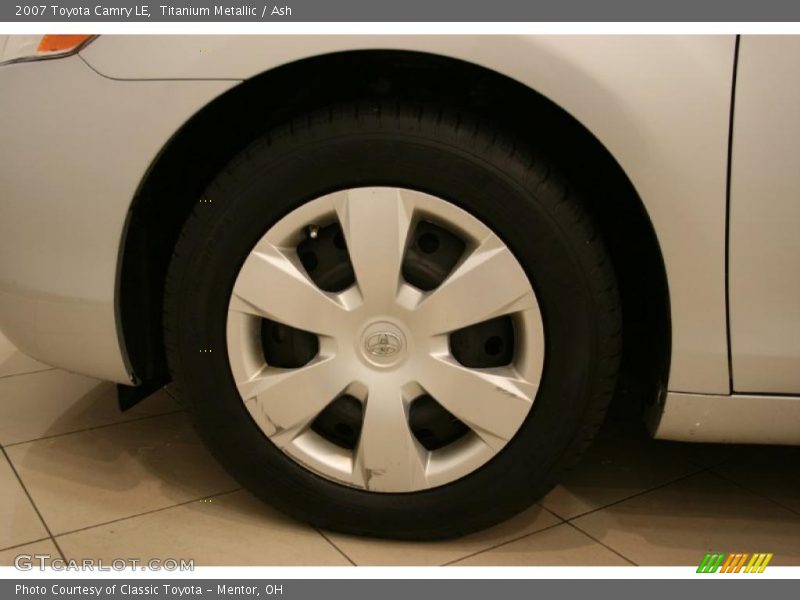 Titanium Metallic / Ash 2007 Toyota Camry LE