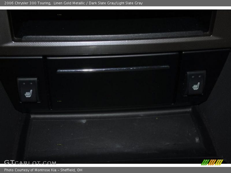 Linen Gold Metallic / Dark Slate Gray/Light Slate Gray 2006 Chrysler 300 Touring