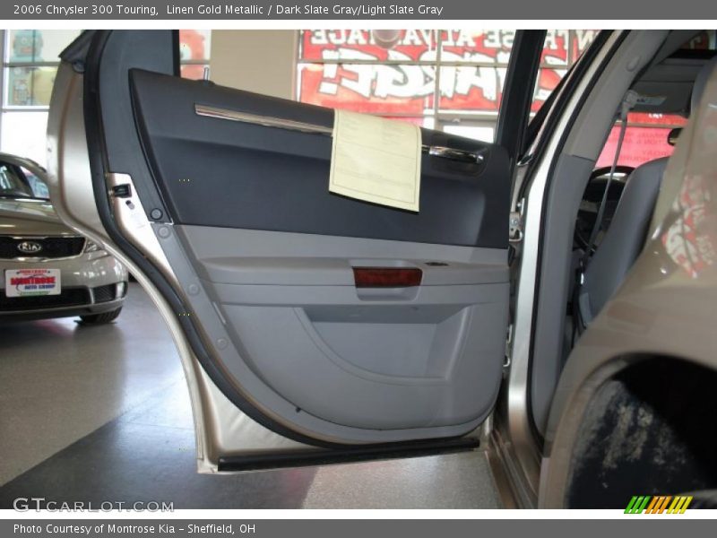 Linen Gold Metallic / Dark Slate Gray/Light Slate Gray 2006 Chrysler 300 Touring