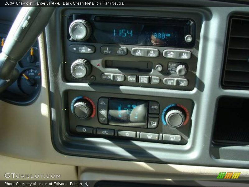 Dark Green Metallic / Tan/Neutral 2004 Chevrolet Tahoe LT 4x4