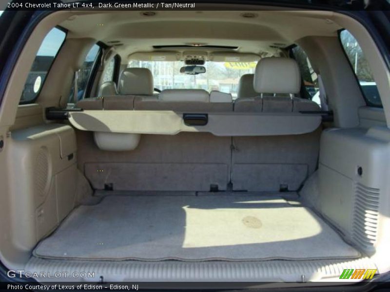 Dark Green Metallic / Tan/Neutral 2004 Chevrolet Tahoe LT 4x4