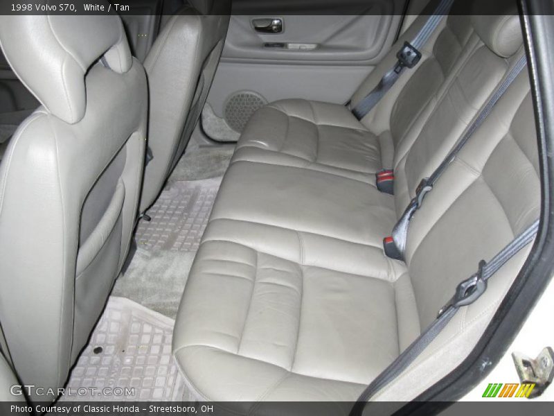 White / Tan 1998 Volvo S70