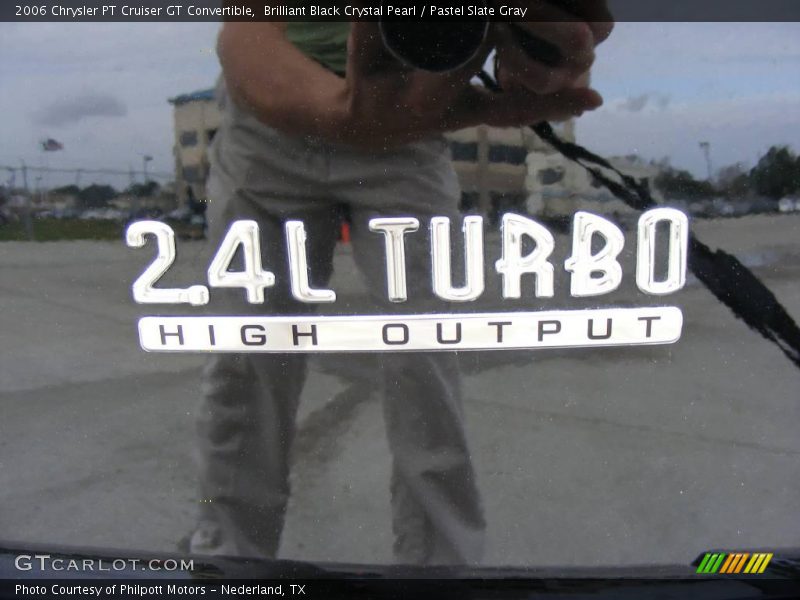 2006 PT Cruiser GT Convertible Logo