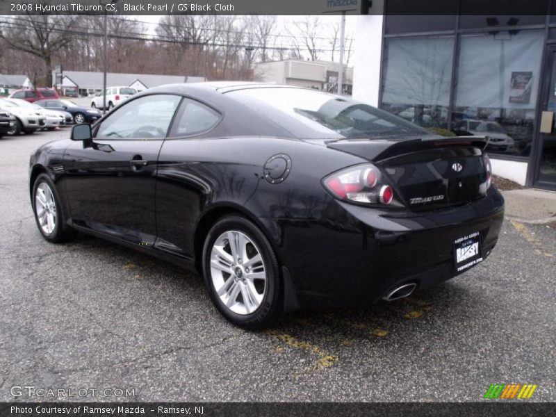 Black Pearl / GS Black Cloth 2008 Hyundai Tiburon GS