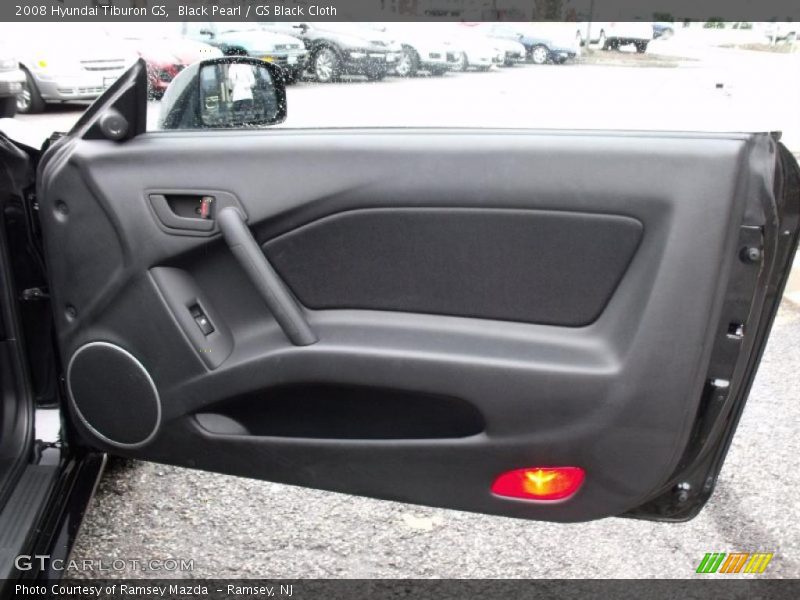 Black Pearl / GS Black Cloth 2008 Hyundai Tiburon GS