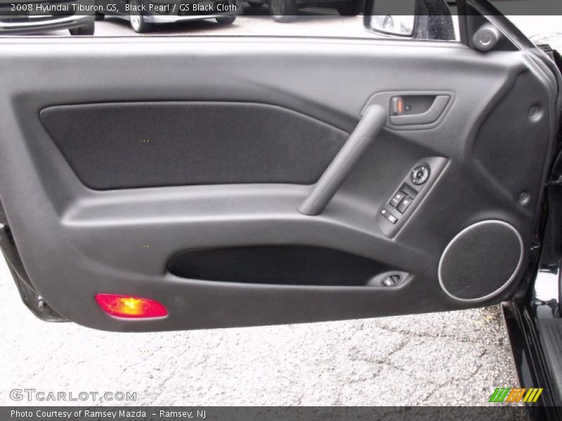 Black Pearl / GS Black Cloth 2008 Hyundai Tiburon GS
