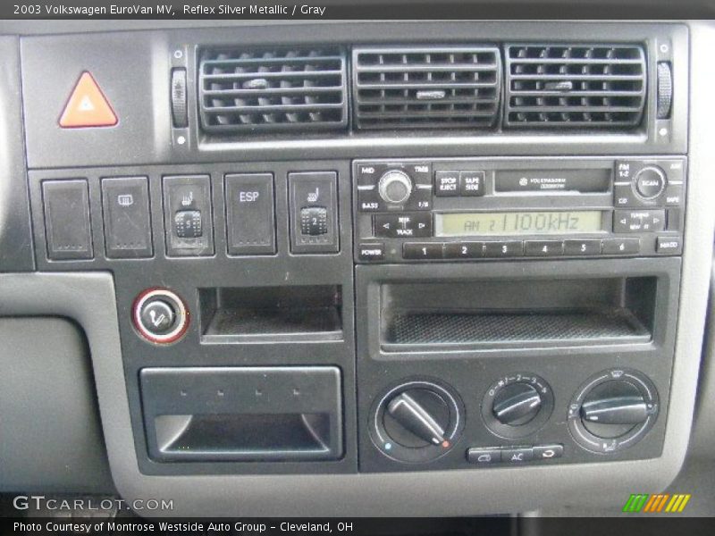 Reflex Silver Metallic / Gray 2003 Volkswagen EuroVan MV