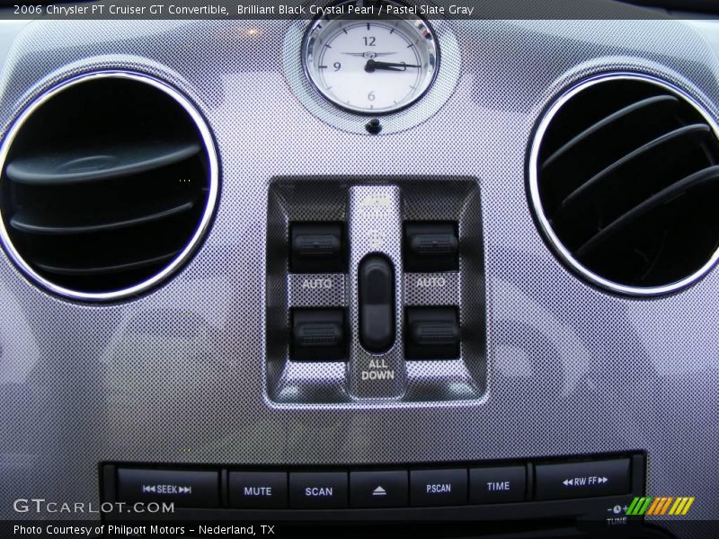 Controls of 2006 PT Cruiser GT Convertible