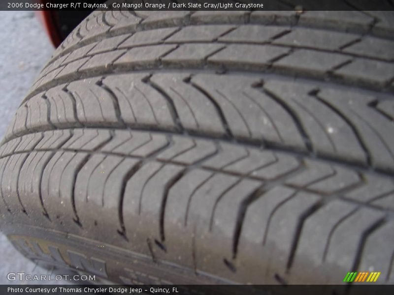 Go Mango! Orange / Dark Slate Gray/Light Graystone 2006 Dodge Charger R/T Daytona
