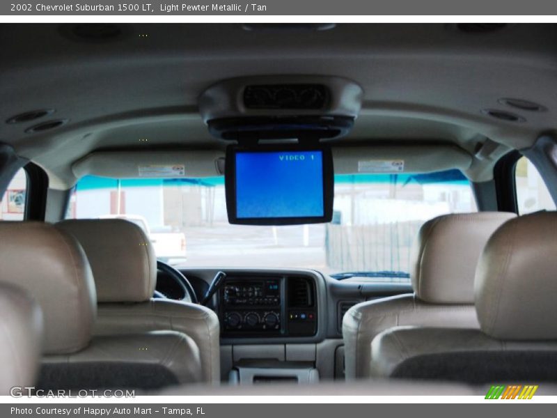 Light Pewter Metallic / Tan 2002 Chevrolet Suburban 1500 LT