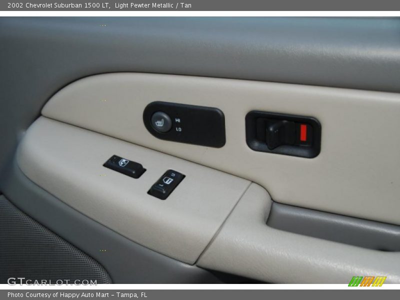 Light Pewter Metallic / Tan 2002 Chevrolet Suburban 1500 LT