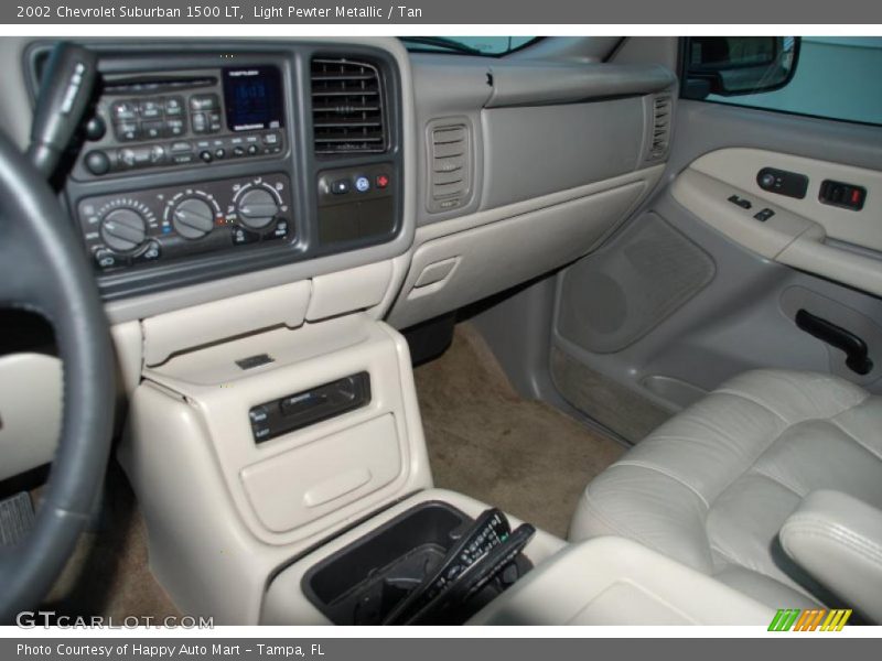 Light Pewter Metallic / Tan 2002 Chevrolet Suburban 1500 LT