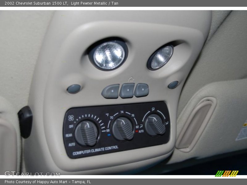 Light Pewter Metallic / Tan 2002 Chevrolet Suburban 1500 LT