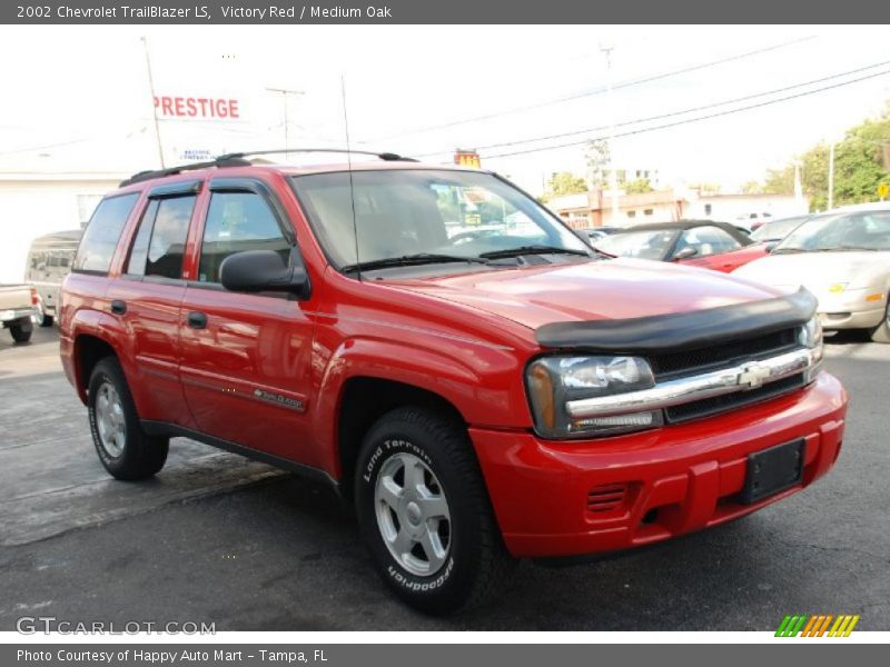 Victory Red / Medium Oak 2002 Chevrolet TrailBlazer LS