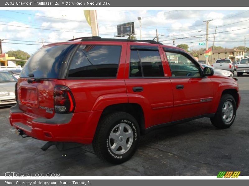 Victory Red / Medium Oak 2002 Chevrolet TrailBlazer LS