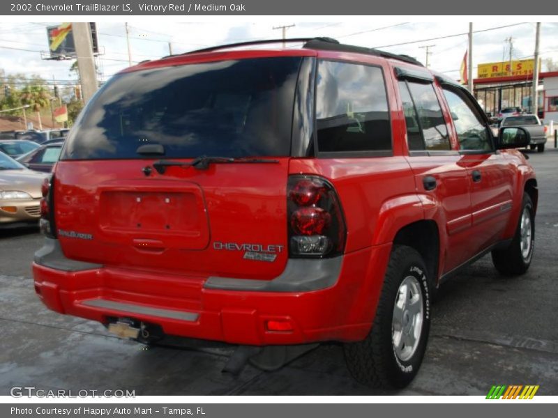 Victory Red / Medium Oak 2002 Chevrolet TrailBlazer LS
