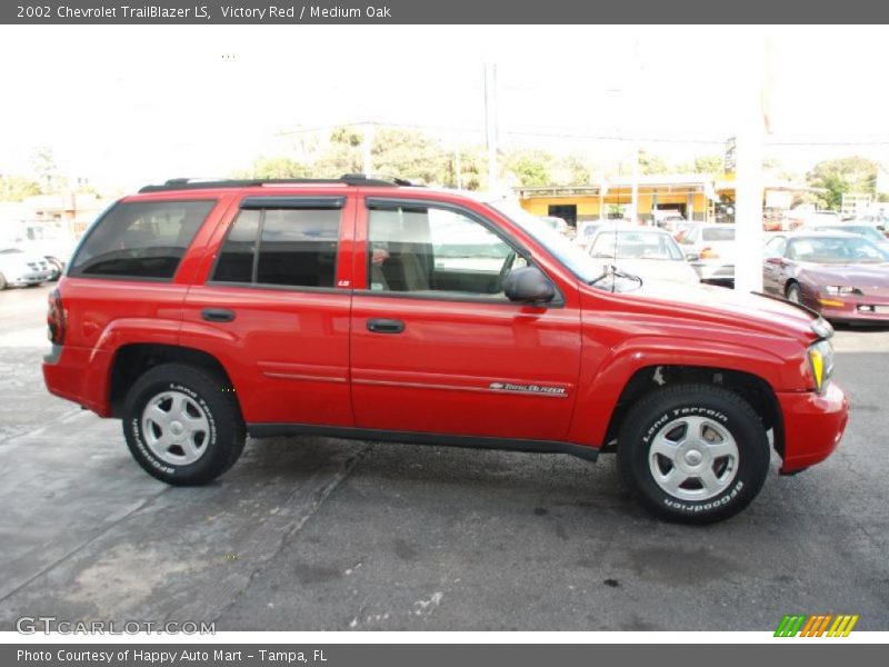 Victory Red / Medium Oak 2002 Chevrolet TrailBlazer LS