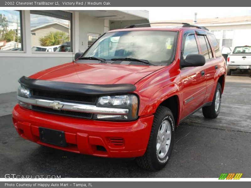 Victory Red / Medium Oak 2002 Chevrolet TrailBlazer LS