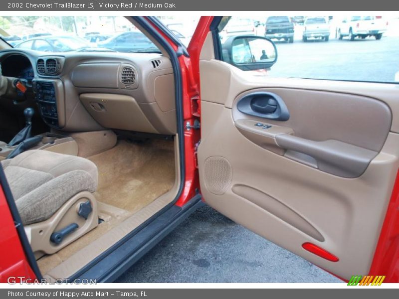 Victory Red / Medium Oak 2002 Chevrolet TrailBlazer LS