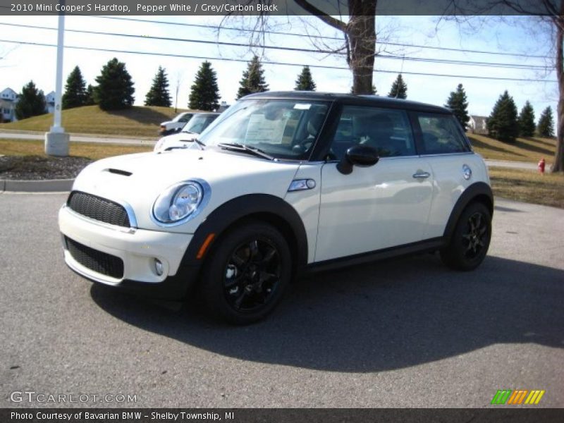 Pepper White / Grey/Carbon Black 2010 Mini Cooper S Hardtop
