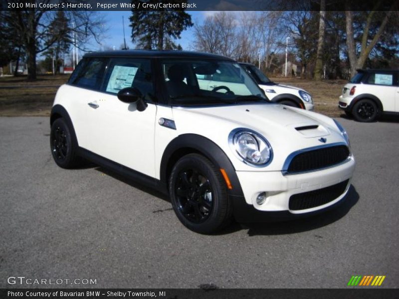 Pepper White / Grey/Carbon Black 2010 Mini Cooper S Hardtop