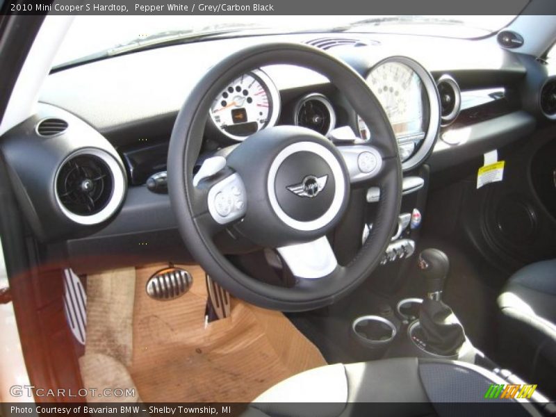 Pepper White / Grey/Carbon Black 2010 Mini Cooper S Hardtop