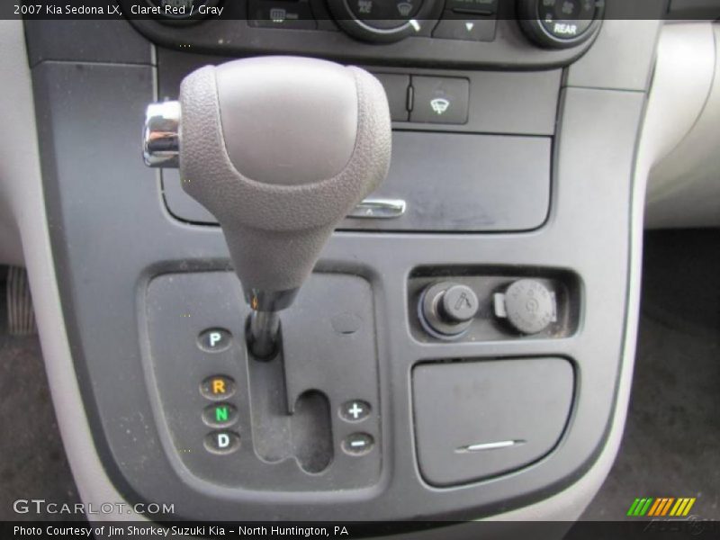Claret Red / Gray 2007 Kia Sedona LX