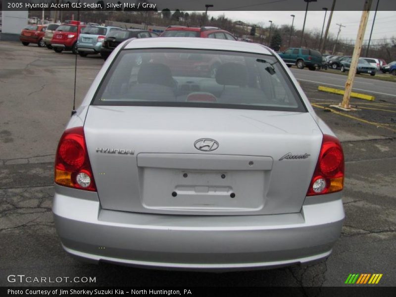 Silver Mist / Gray 2005 Hyundai Accent GLS Sedan