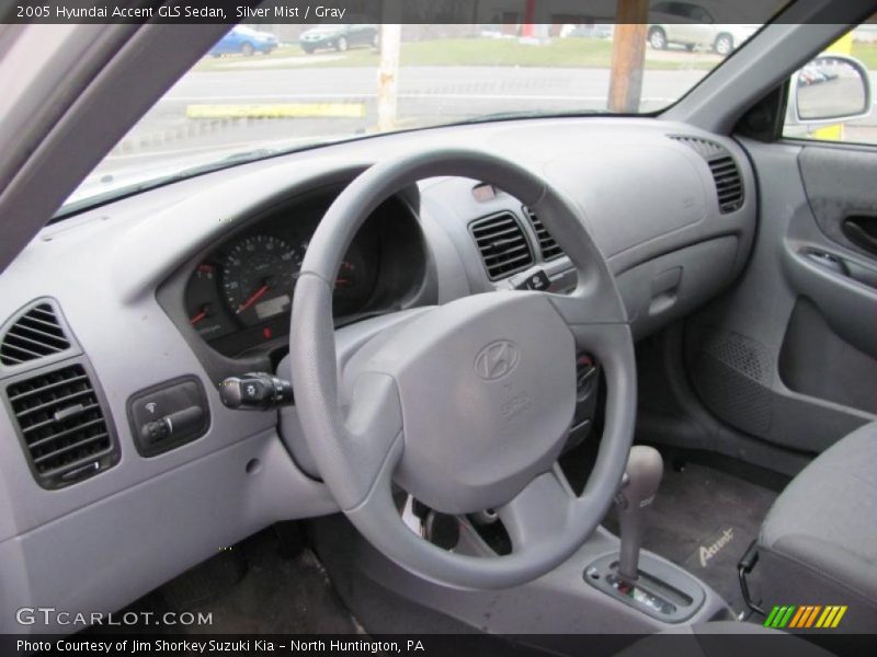 Silver Mist / Gray 2005 Hyundai Accent GLS Sedan