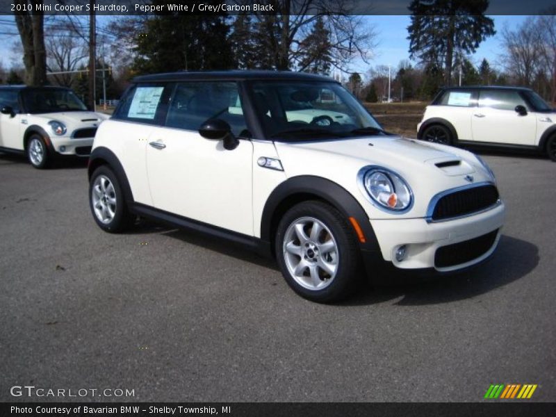 Pepper White / Grey/Carbon Black 2010 Mini Cooper S Hardtop