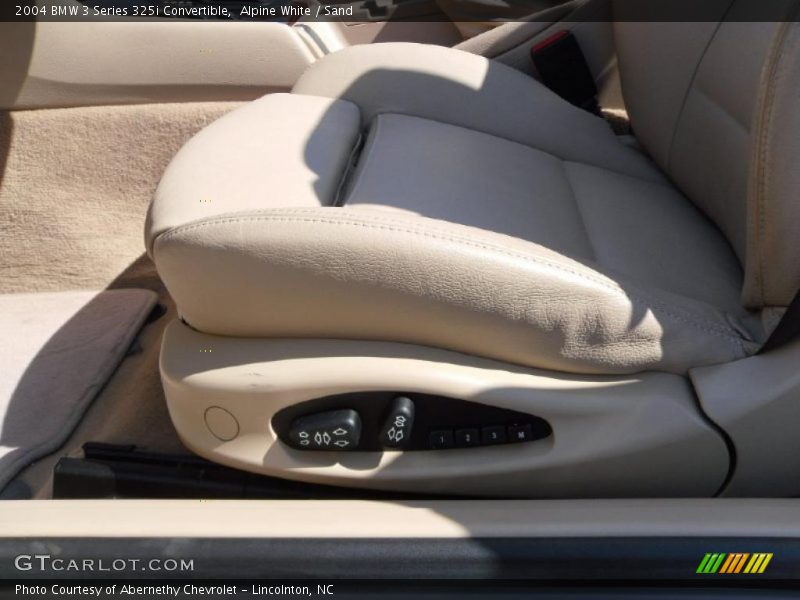 Alpine White / Sand 2004 BMW 3 Series 325i Convertible