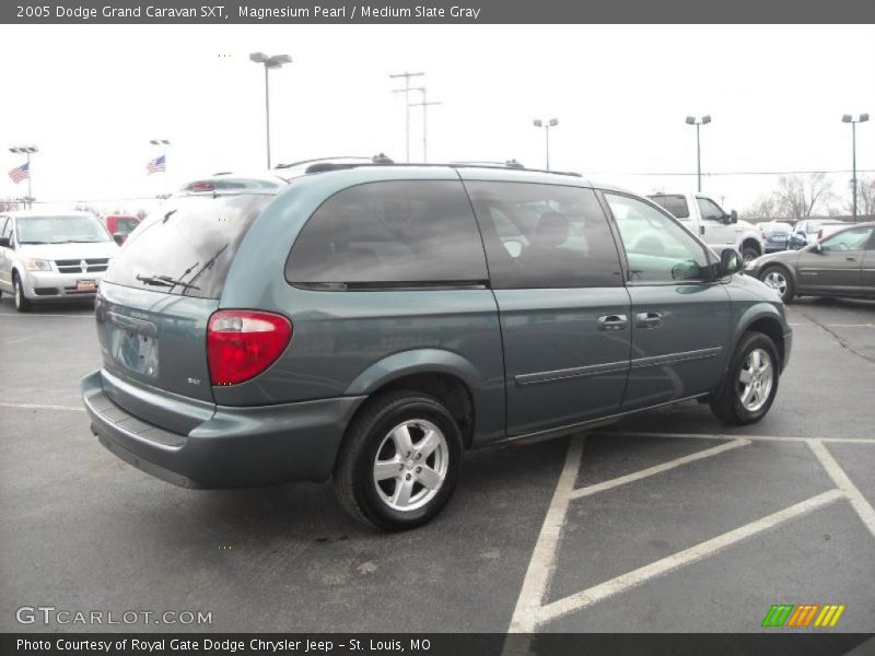 Magnesium Pearl / Medium Slate Gray 2005 Dodge Grand Caravan SXT