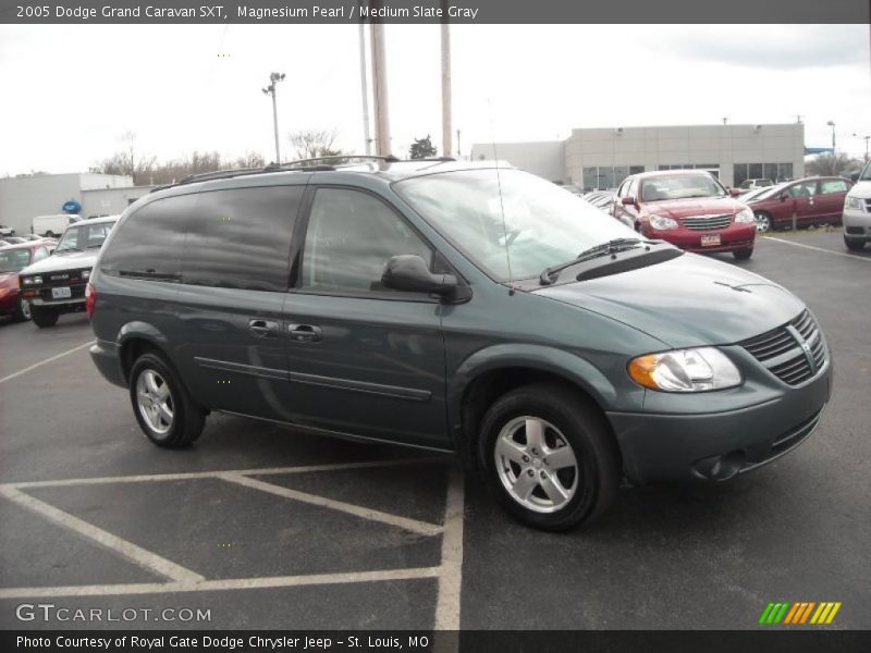 Magnesium Pearl / Medium Slate Gray 2005 Dodge Grand Caravan SXT
