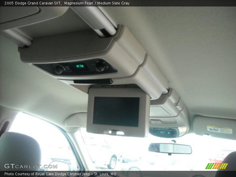 Magnesium Pearl / Medium Slate Gray 2005 Dodge Grand Caravan SXT